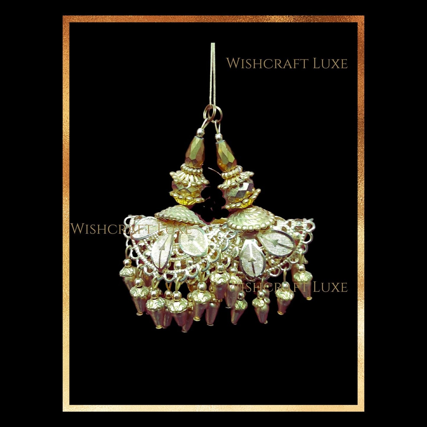Metallic golden tassels for blouses